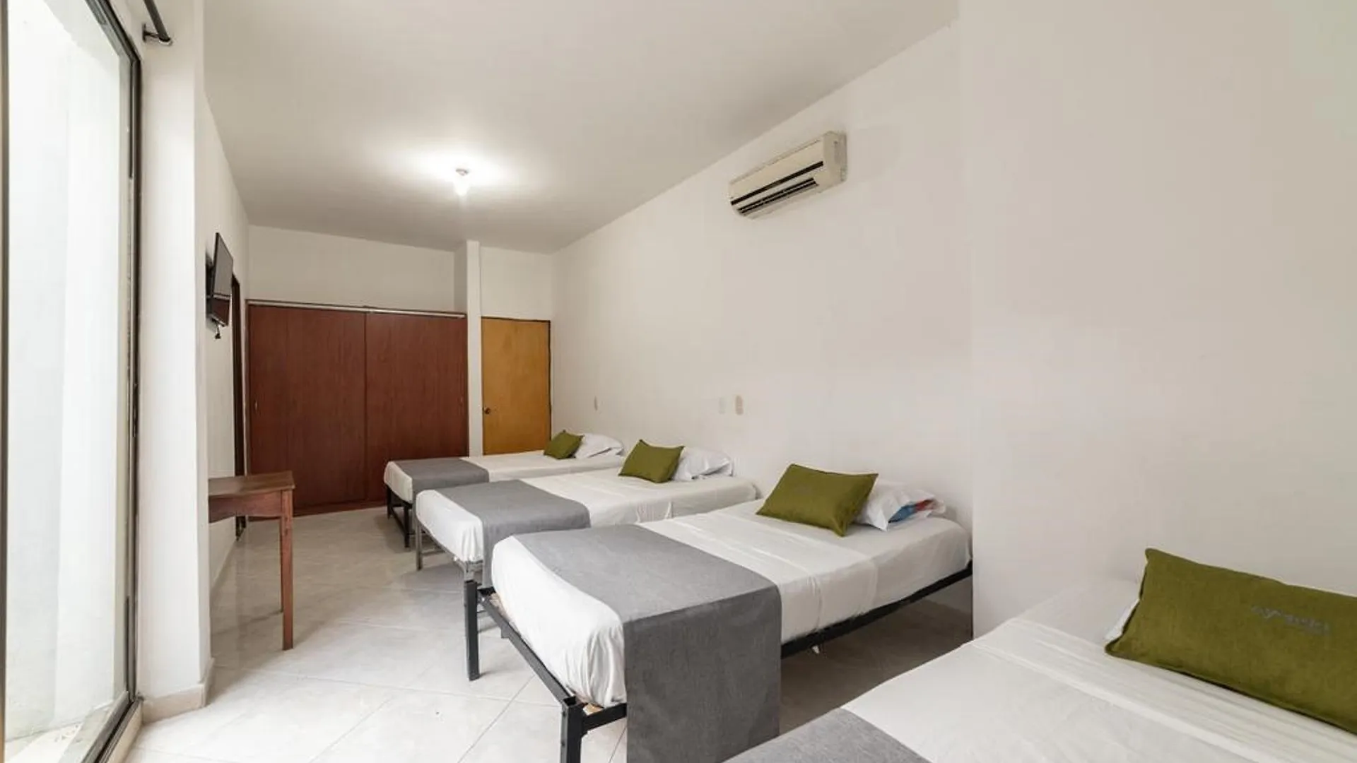 Ayenda 1228 Balcones De La 70 Hotel Medellin