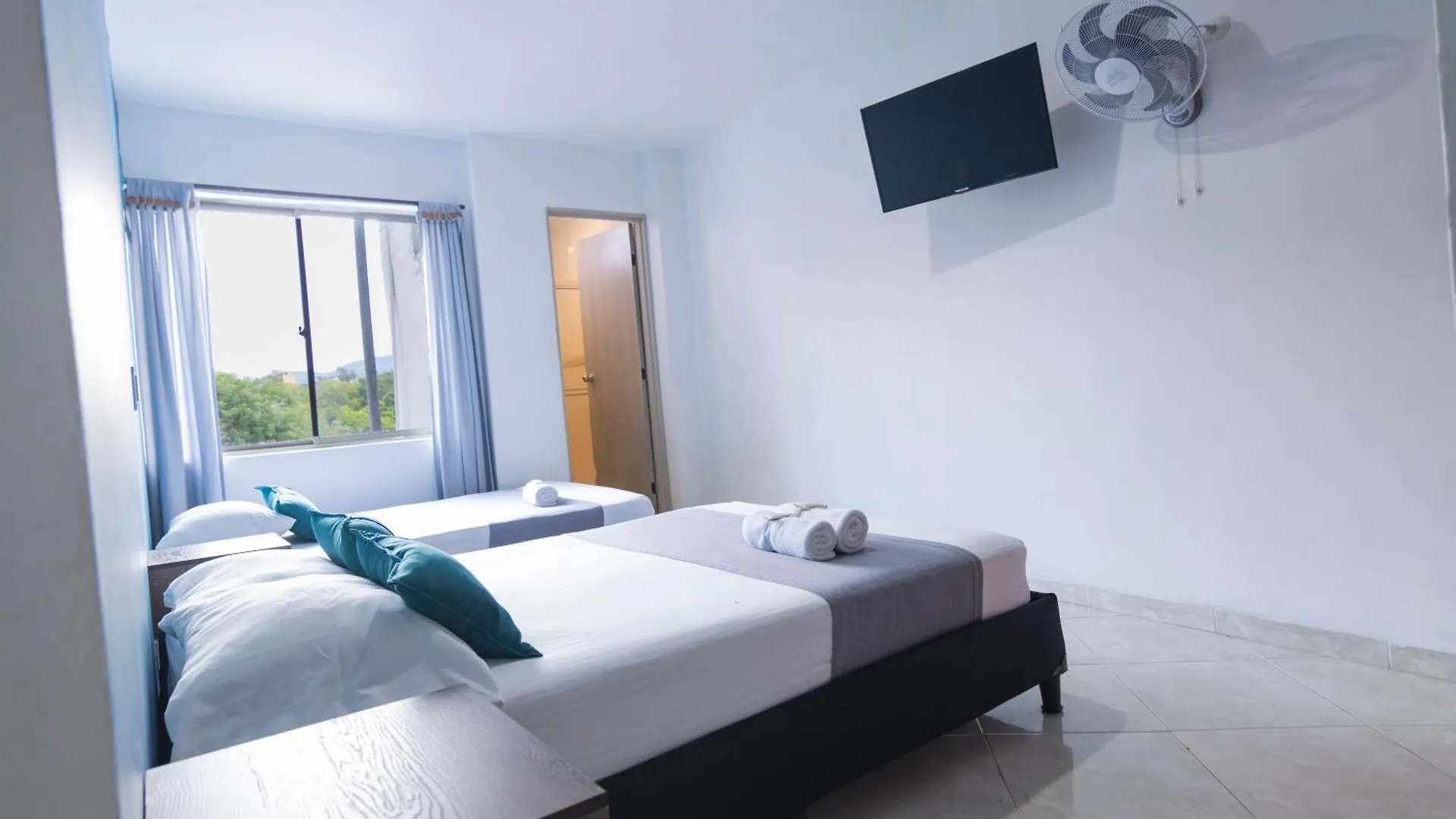 Ayenda 1228 Balcones De La 70 Hotel Medellin