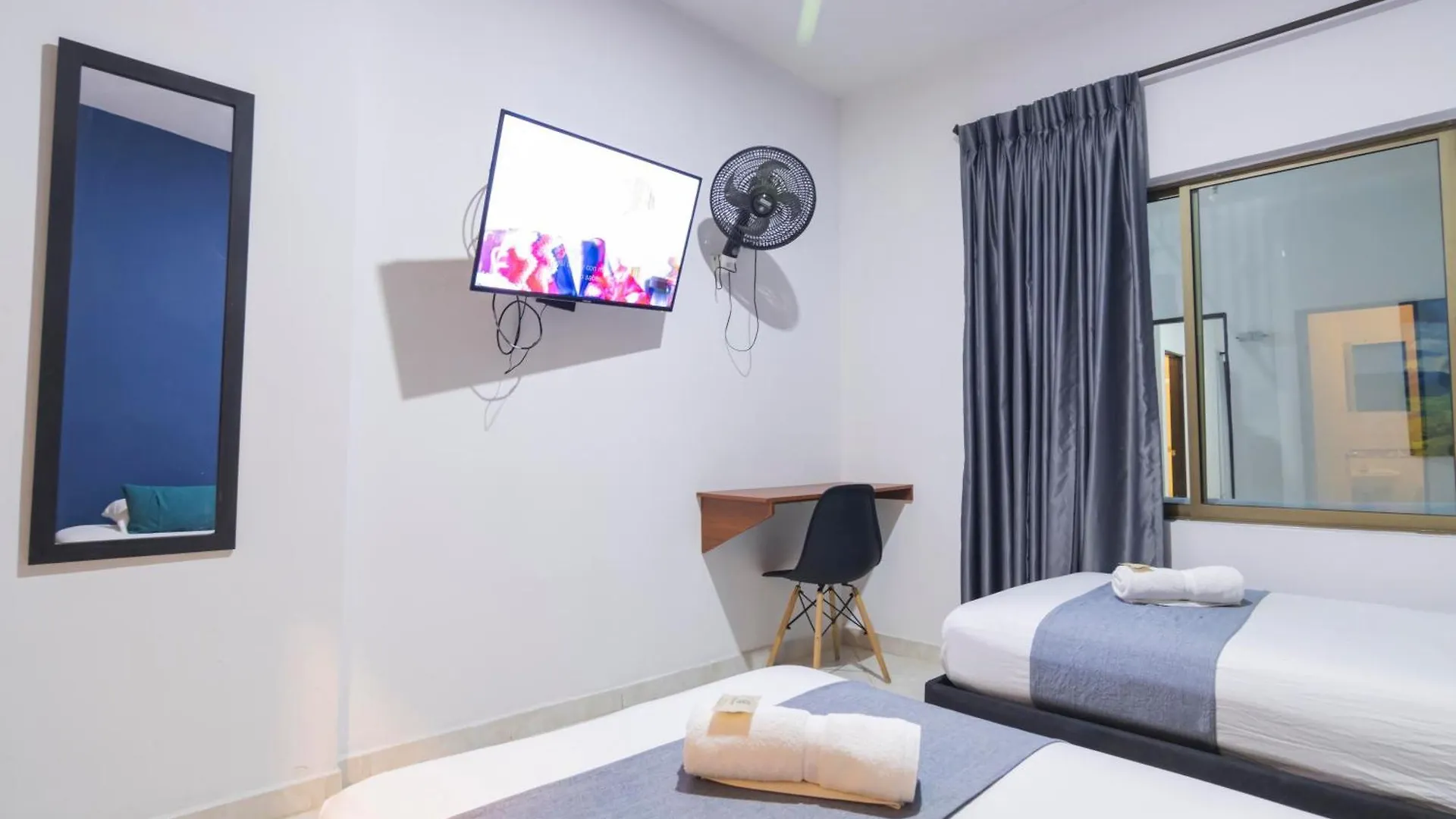 ***  Ayenda 1228 Balcones De La 70 Hotel Medellin Colombia