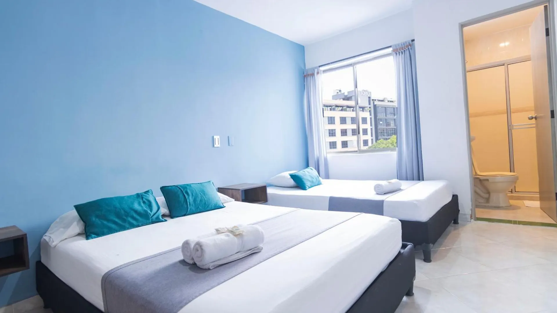 Ayenda 1228 Balcones De La 70 Hotel Medellin