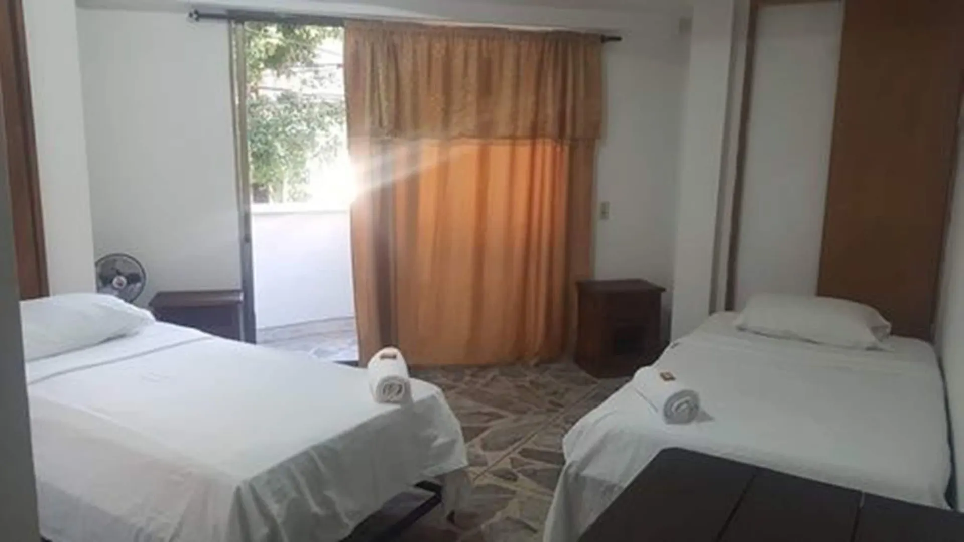 Ayenda 1228 Balcones De La 70 Hotel Medellin 3*,